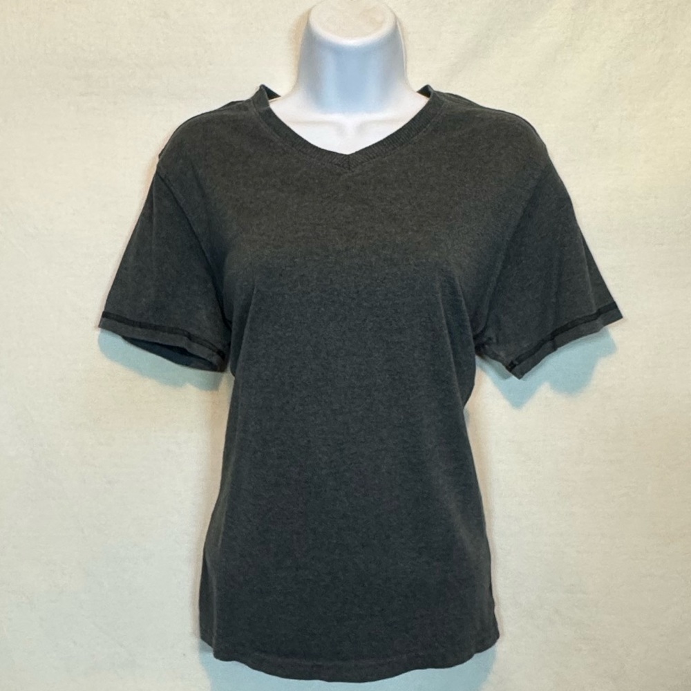 A-61 DKNY Gray Short Sleeve pullover Blouse Size S